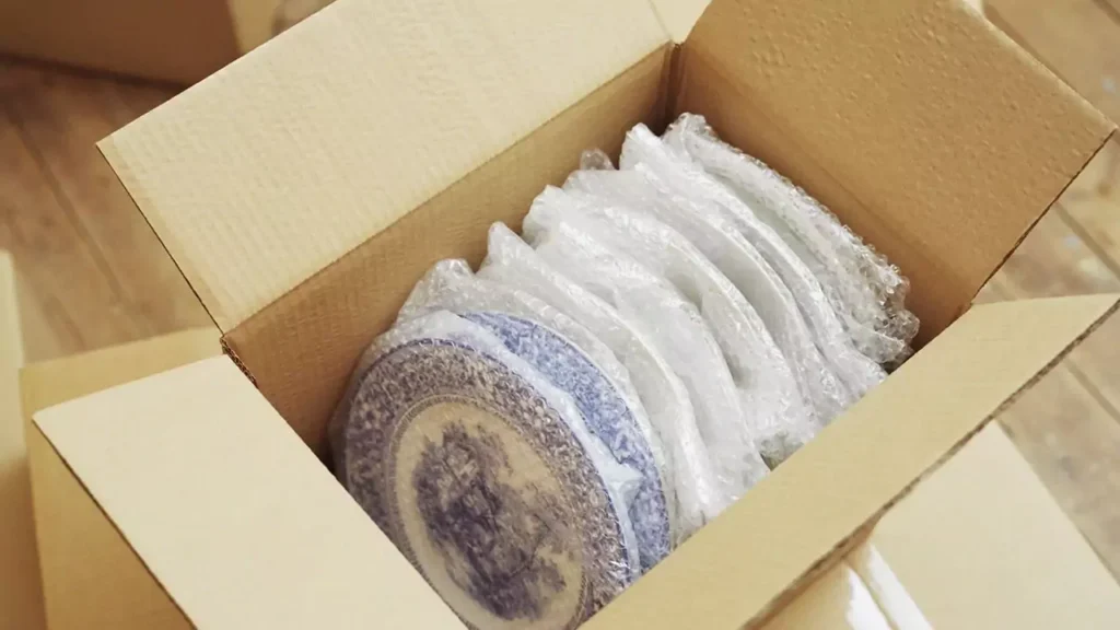 How to Pack Fragile Items Safely