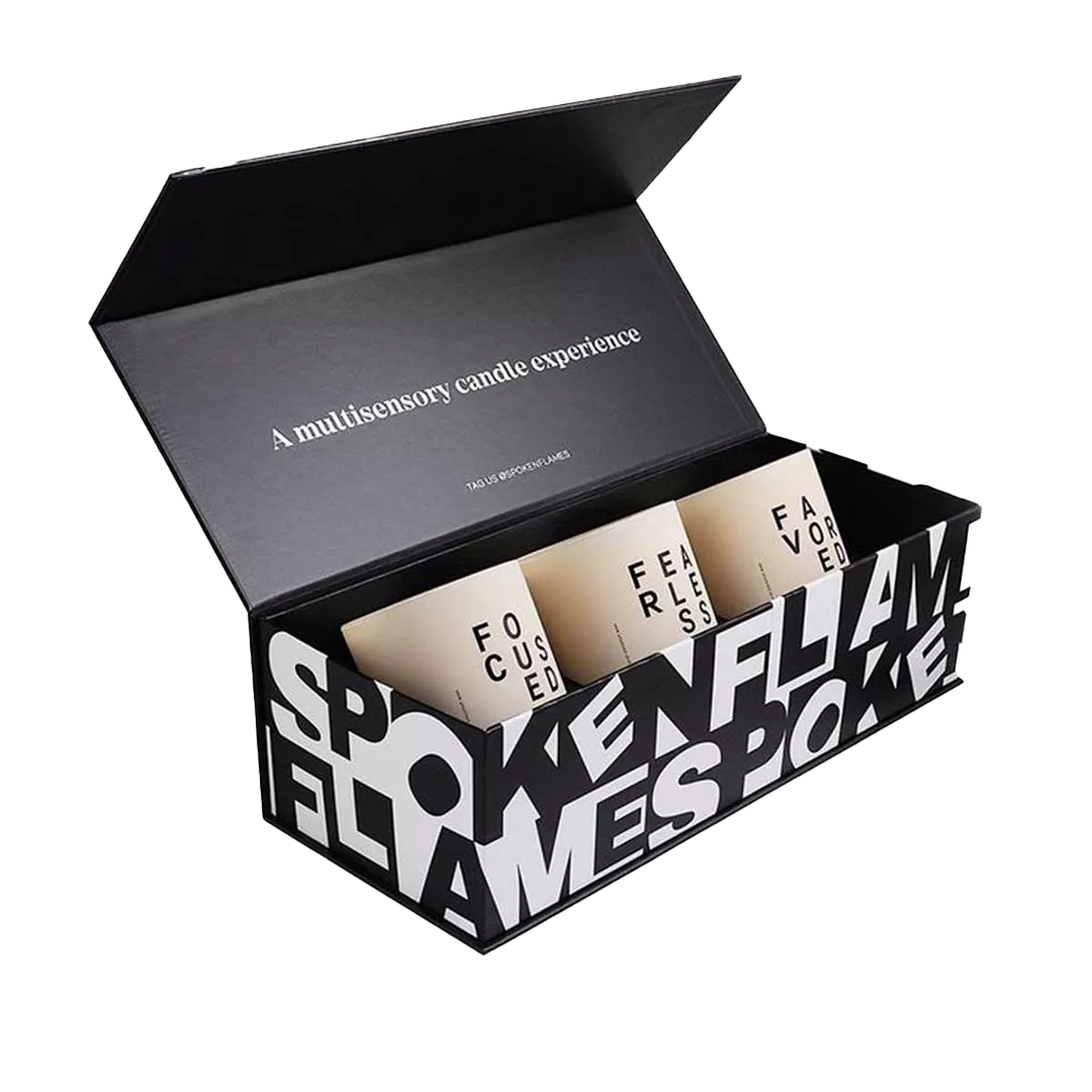 gift set with 3 small candles in magnetic box